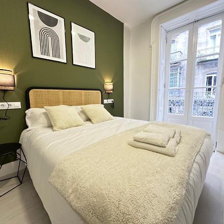 Elegante Hogar En El Centro Apartamento Vigo Exterior foto