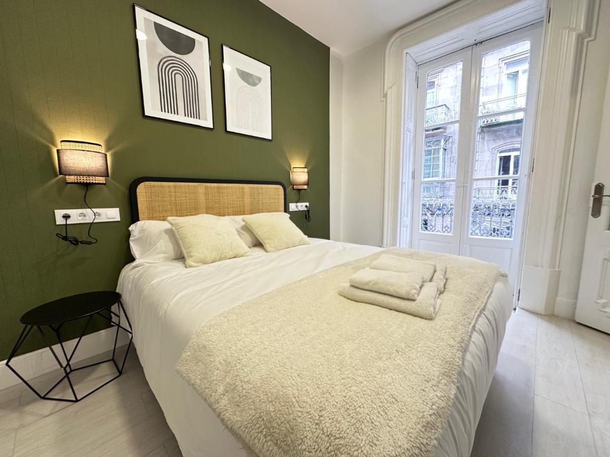 Elegante Hogar En El Centro Apartamento Vigo Exterior foto