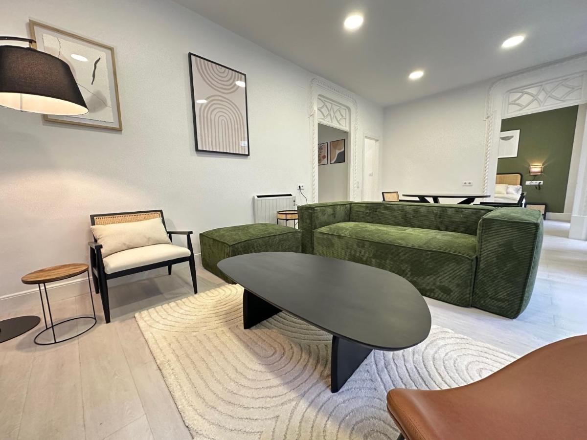 Elegante Hogar En El Centro Apartamento Vigo Exterior foto